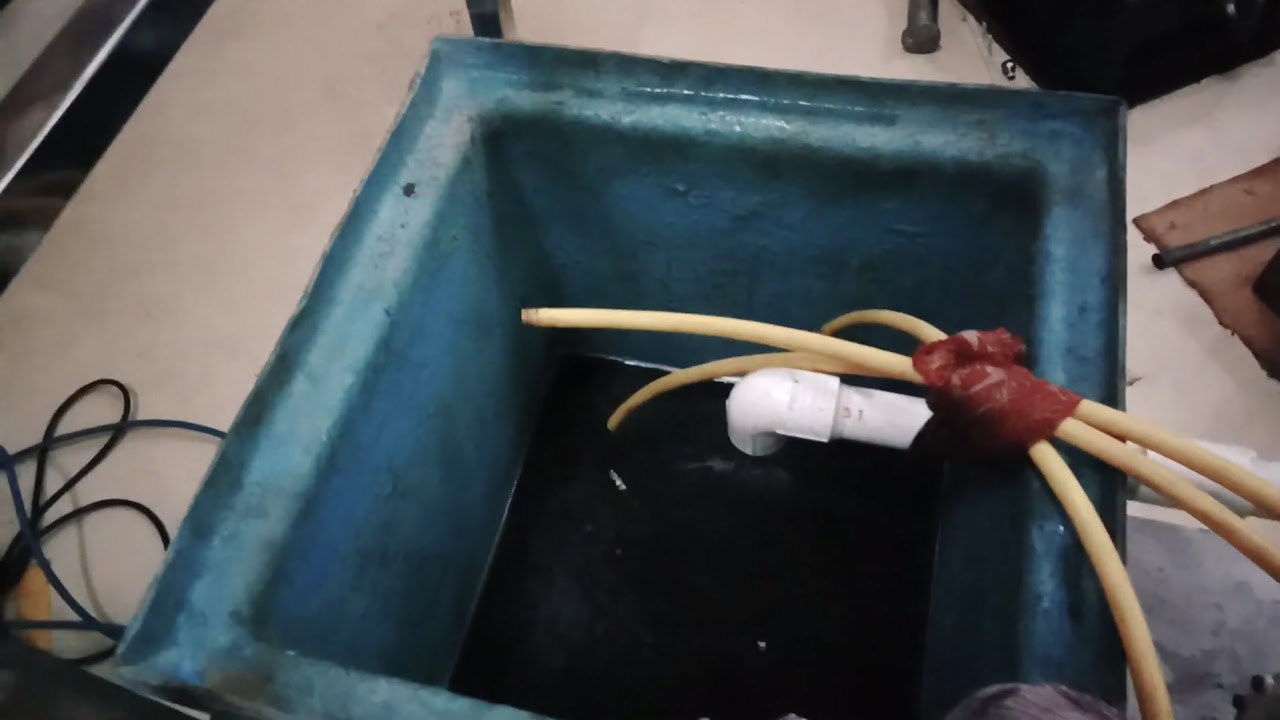 Peculiar Descaling Machine
