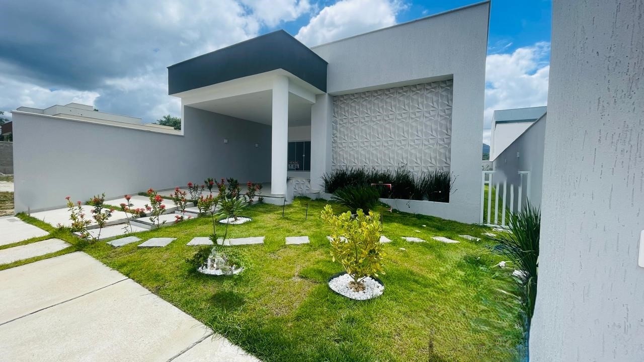 Casa em Condomínio em UBATIBA - MARICÁ - RJ - 03 QUARTOS - SUITE.