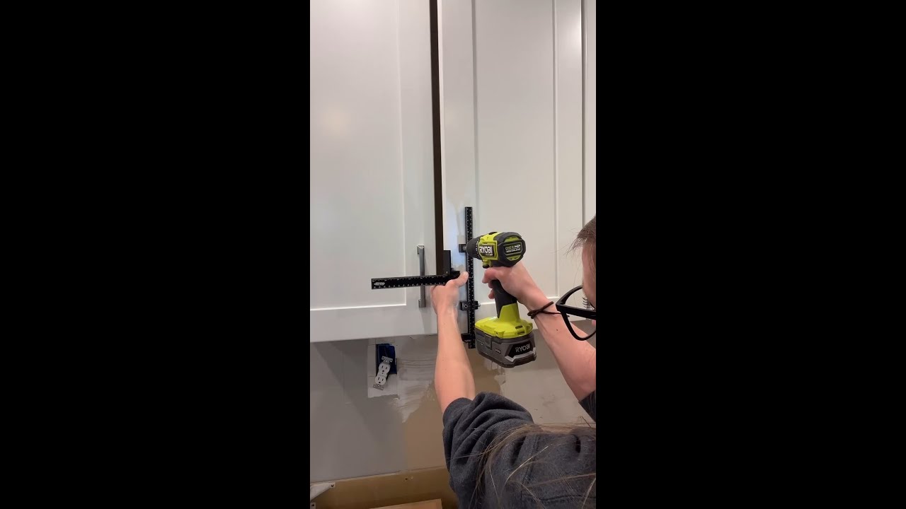 Installing Kitchen Cabinet Hardware with the New Kreg Cabinet Hardware Jig Pro