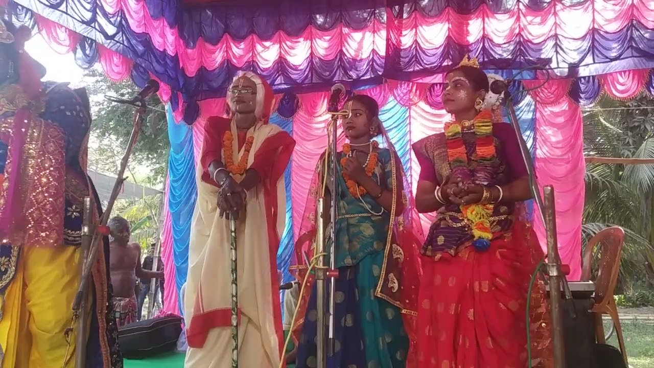মানুষের আনন্দের জোয়ার
