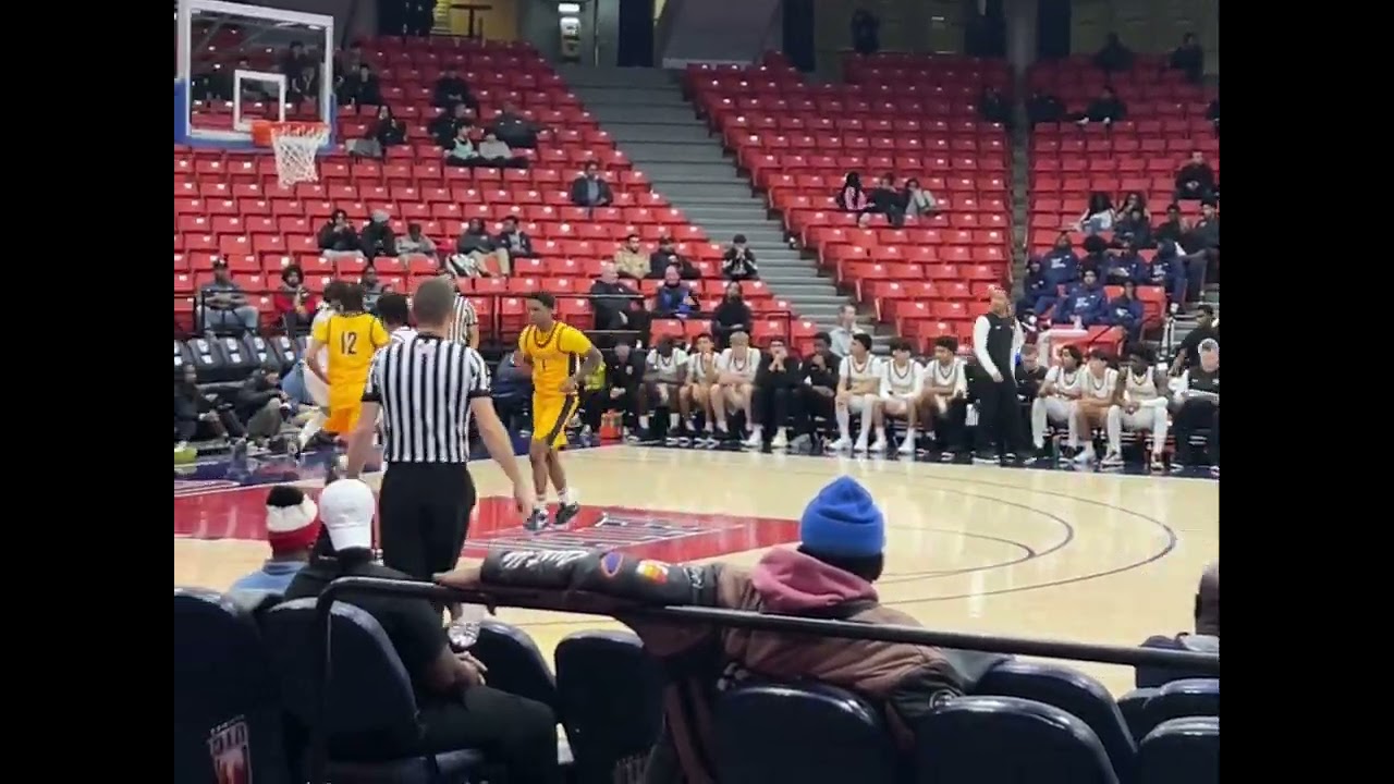 Chicago Elite Classic Dec. 6th, 2024 Lincoln Park HS Varsity vs St. Laurence HS
