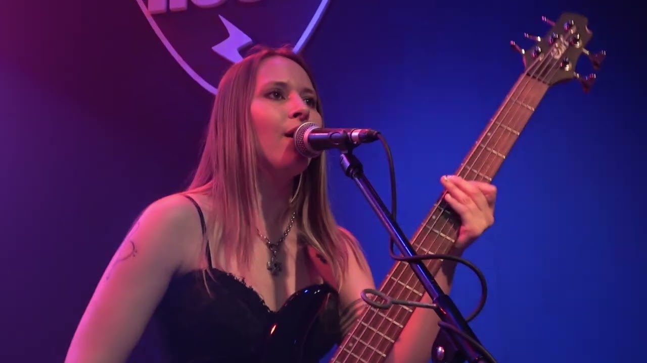 DESPERTAR - Bad day en vivo Rosario 