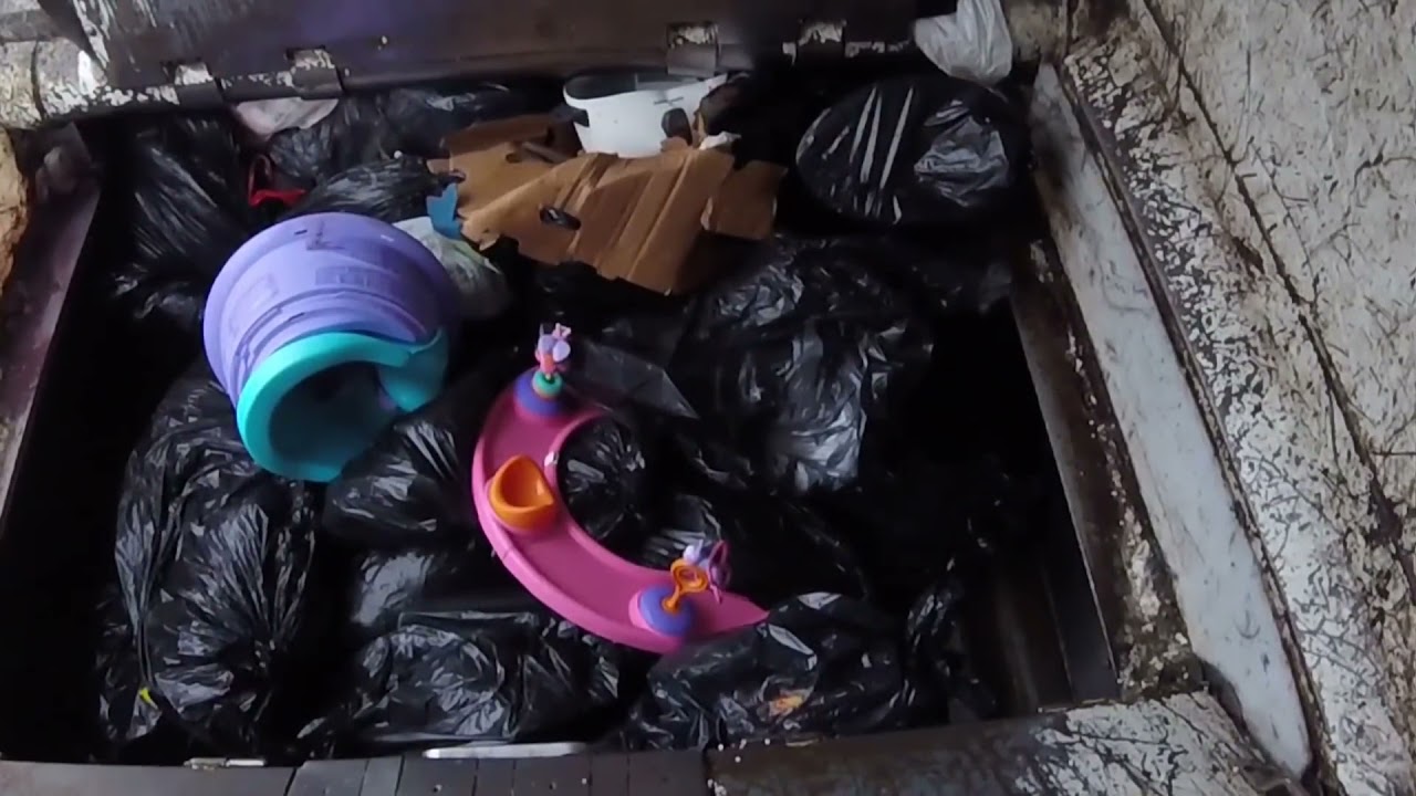 hopper garbage pack