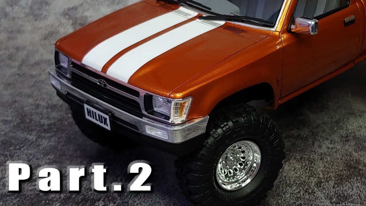 Building TOYOTA HIlux pickup truck Part 2 Aoshima 1/24 Scale Model