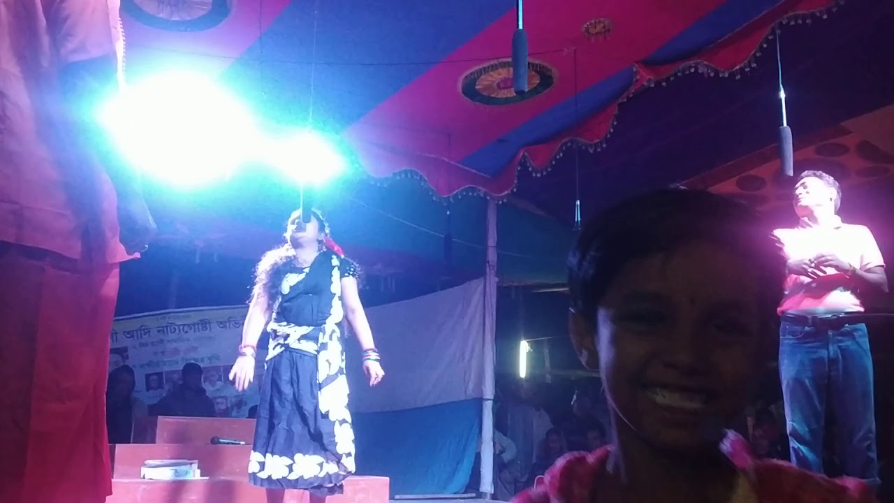 লক্ষীর হাতে ভিক্ষের ঝুলি কুন্দশী আদি নাট্যগোষ্ঠী বিজয় বিশ্বাস