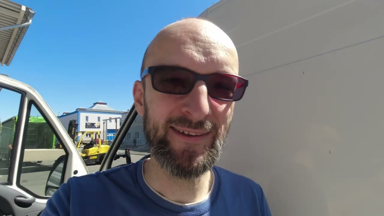 Raport z Radiobusa #2 - zakupy, pierwsze tankowanie, pasażerki, zabudowa