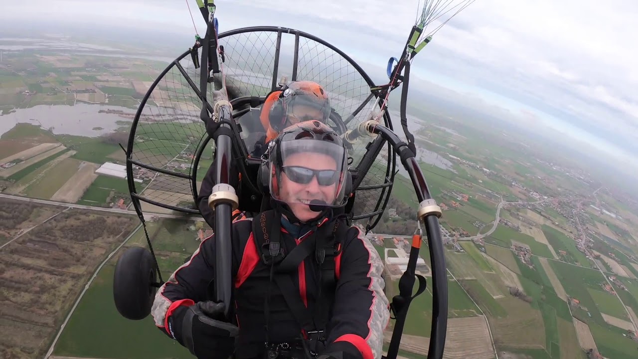 flanders paramotor impressie