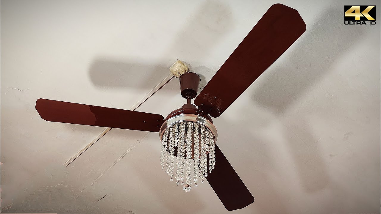Vintage Chandelier Ventilator  💎