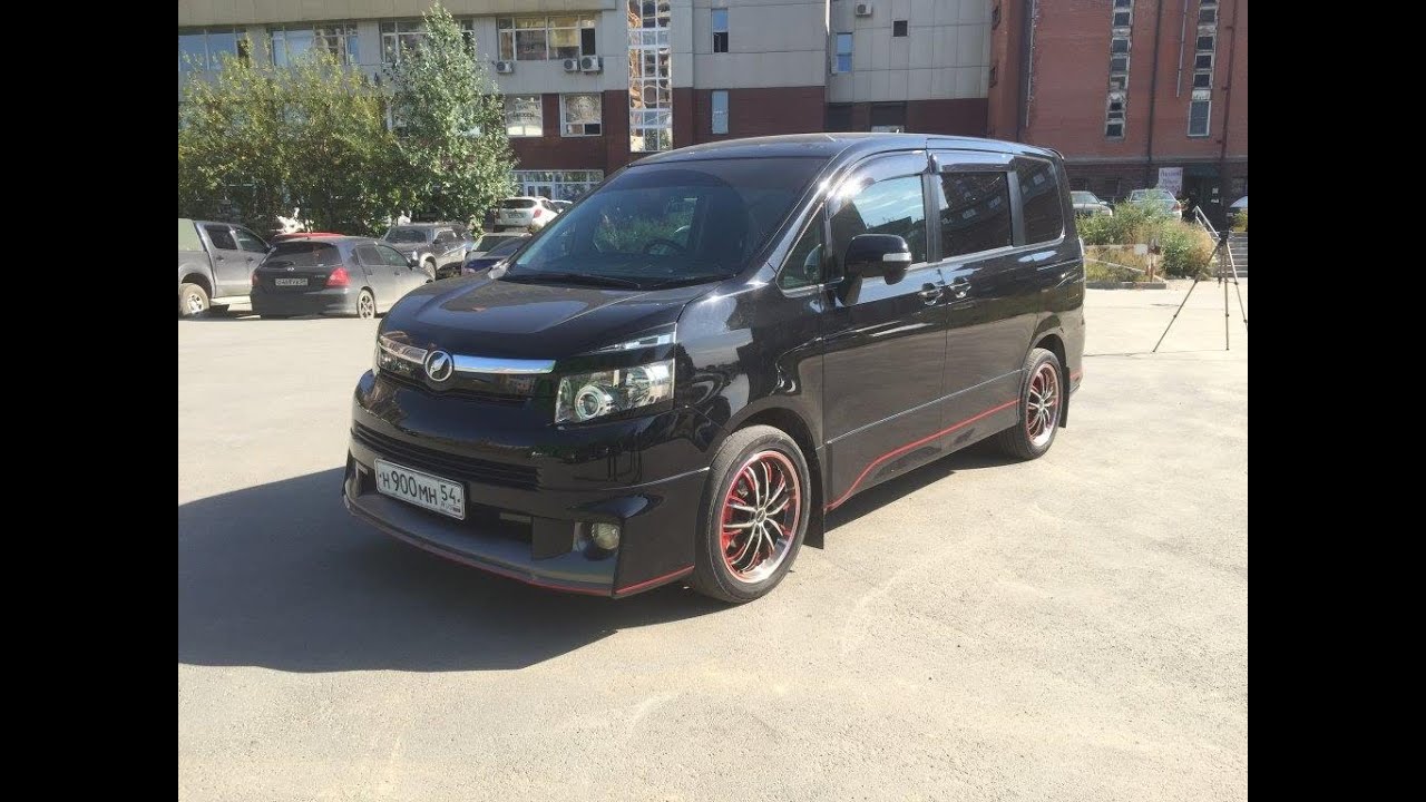 Краткий обзор Toyota Voxy 2008 года из Японии. г. Новосибирск