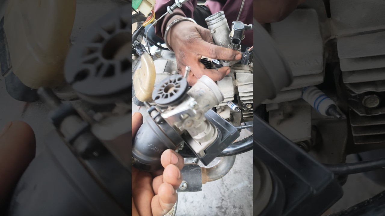 Hero HF deluxe bs6 carburettor fitting Apna auto service 