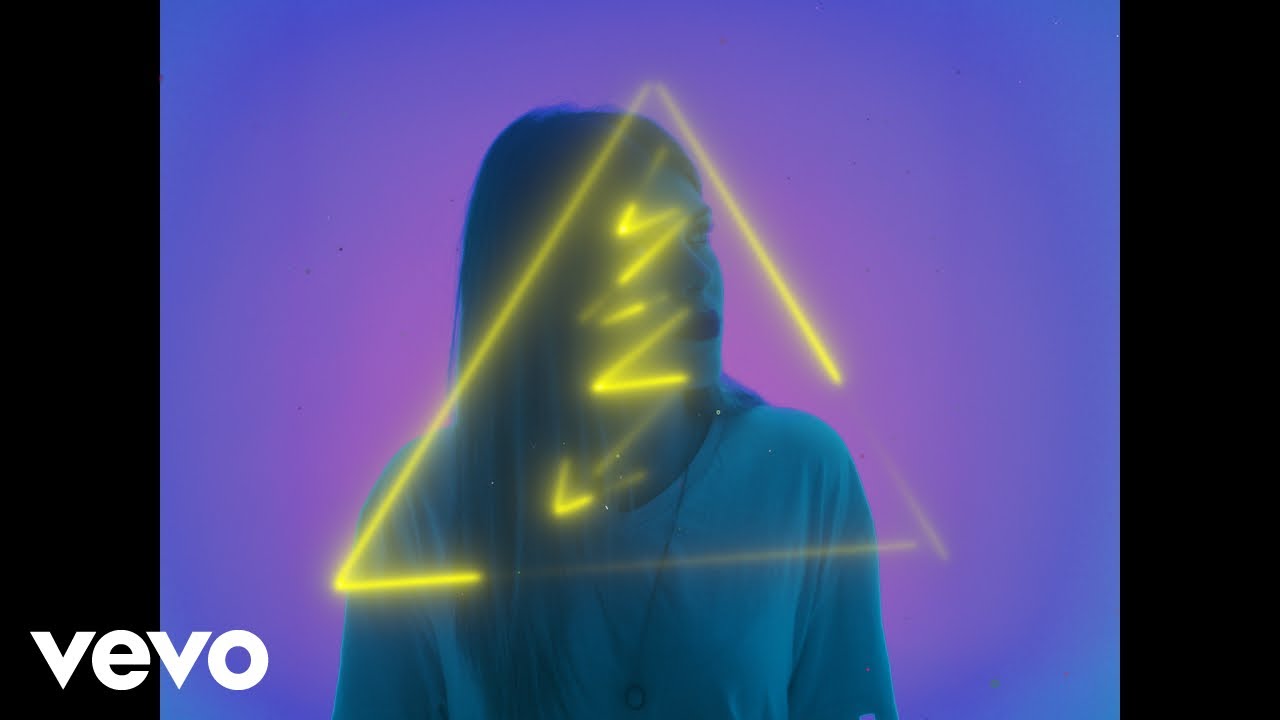 Varry Brava - Nada Personal