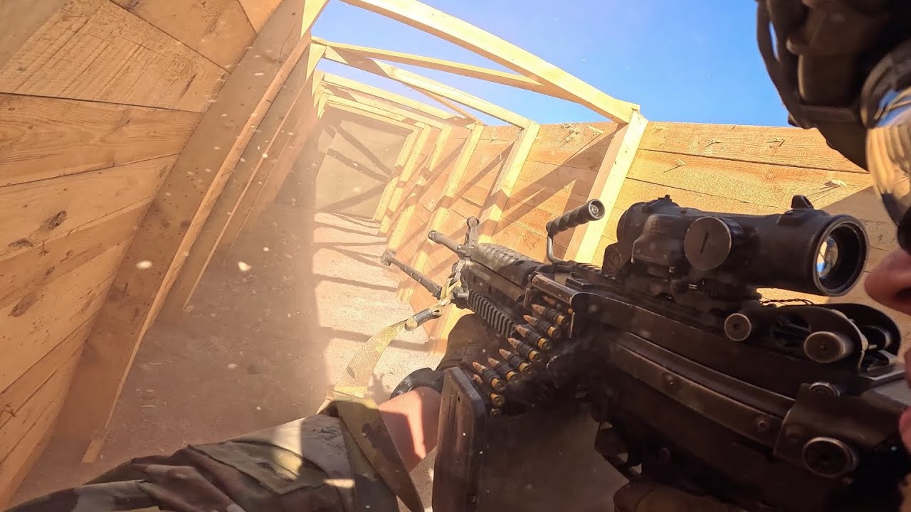 CLEARING TRENCH WITH MACHINE GUN (GRENADE THROW FAIL)