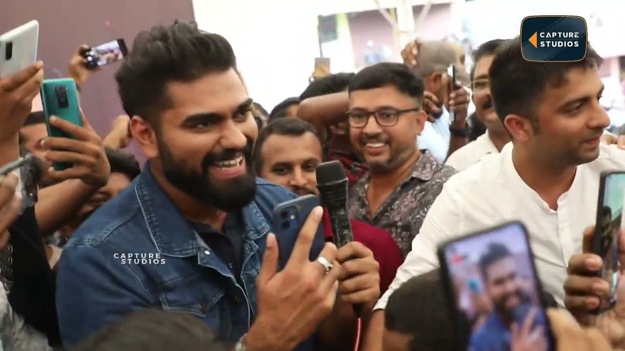 ഫാൻസിന്റെ ആവശ്യപ്രകാരം  ദിൽഷയെ വീഡിയോ കാൾ ചെയ്തു Dr. Robin |Inauguration Full Video