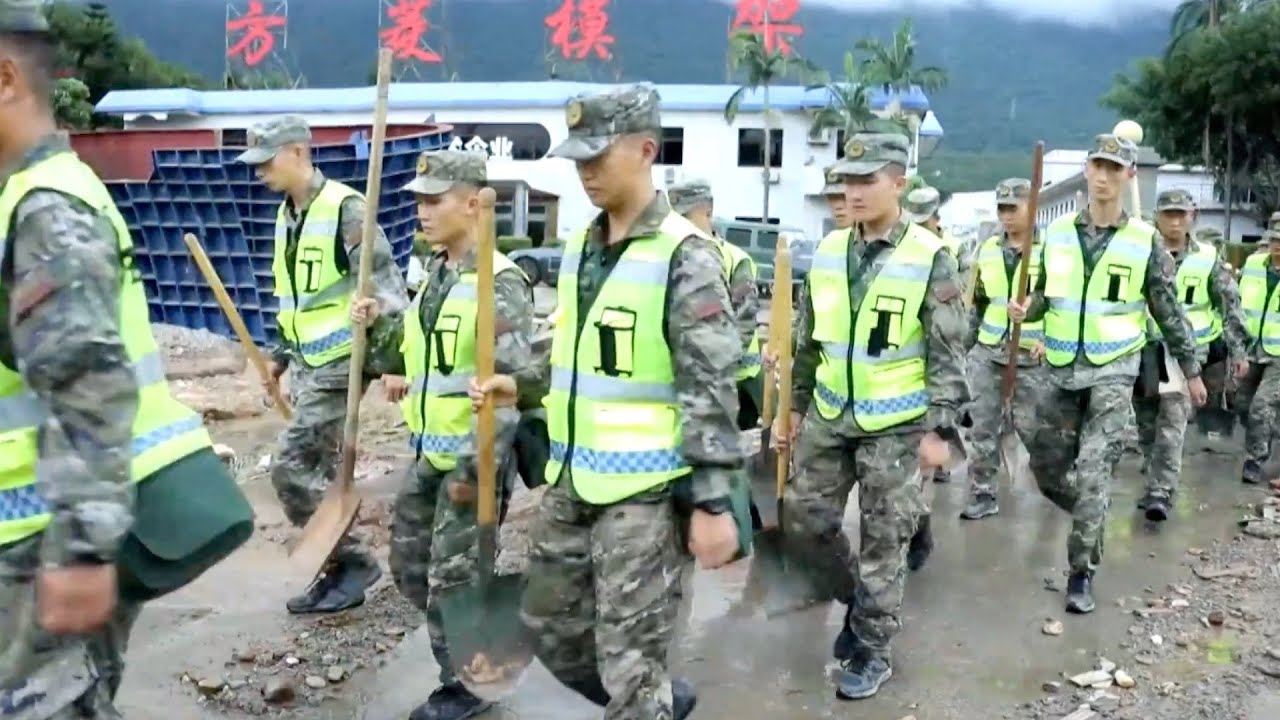 Rescue efforts in Fujian continue amid typhoon-induced downpours