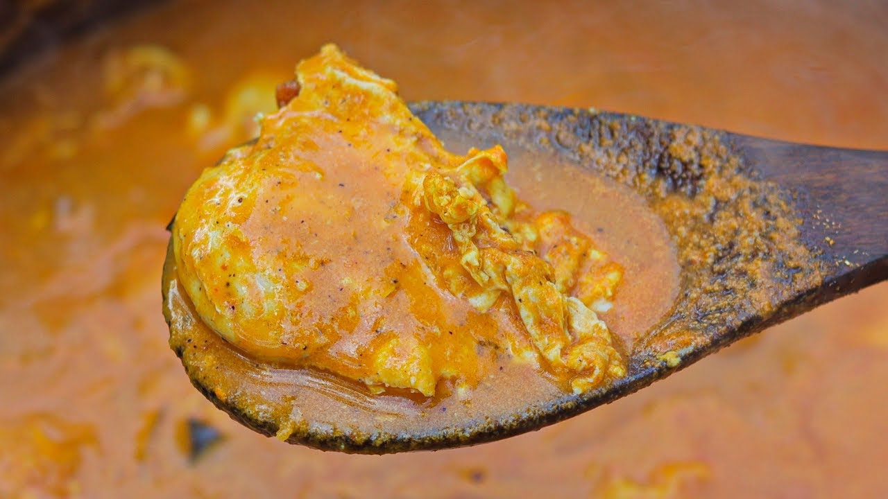 Mangalore Style EGG CURRY | ಮೊಟ್ಟೆ ಸಾರು | ಮಂಗಳೂರು ಶೈಲಿ | Village Outdoor Cooking | @Uchilskitchen
