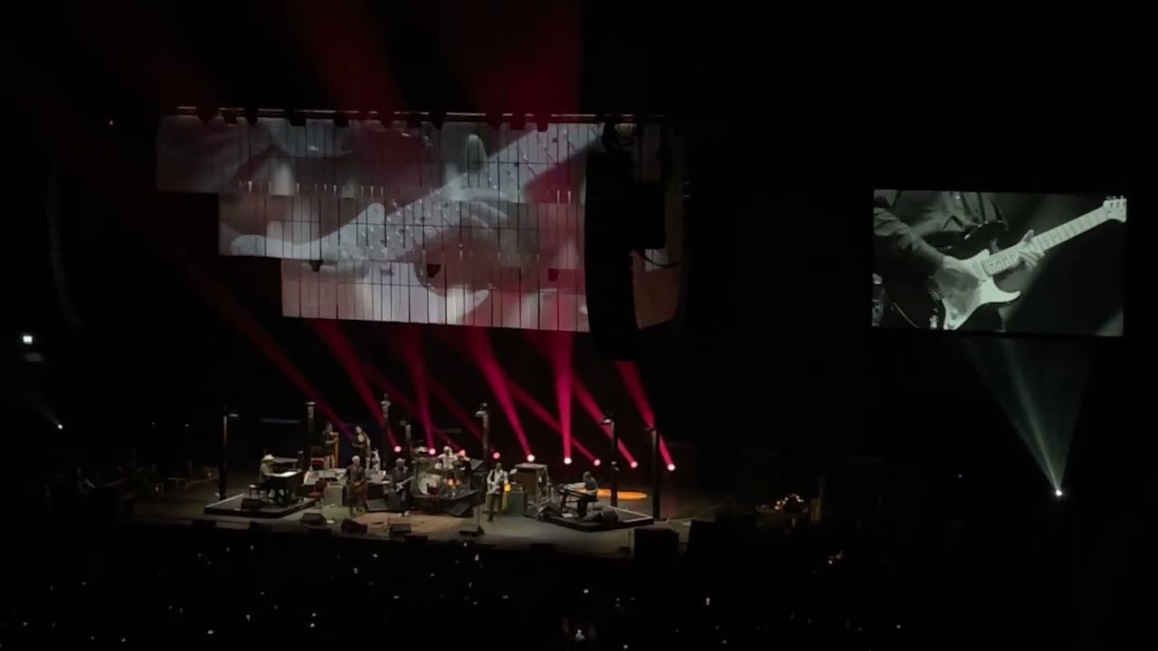 Eric Clapton - Cocaine (Ziggo Dome, 7th June 2022)