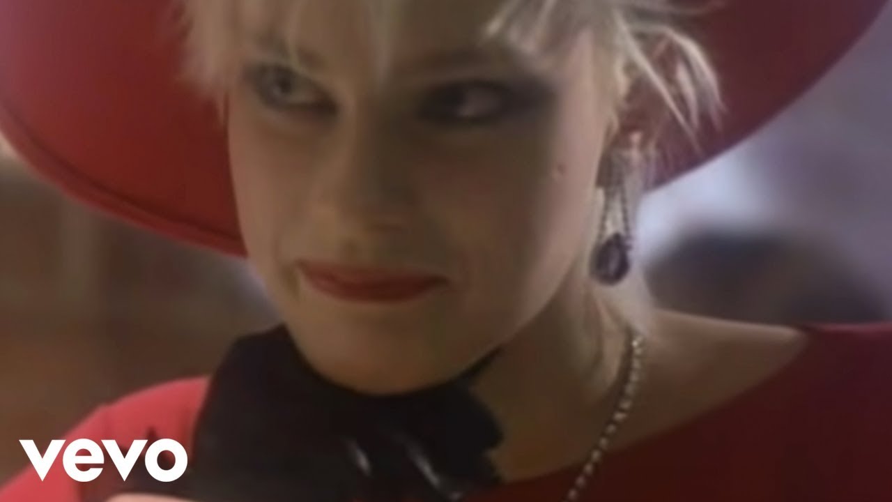 'Til Tuesday - Voices Carry (Official Video)