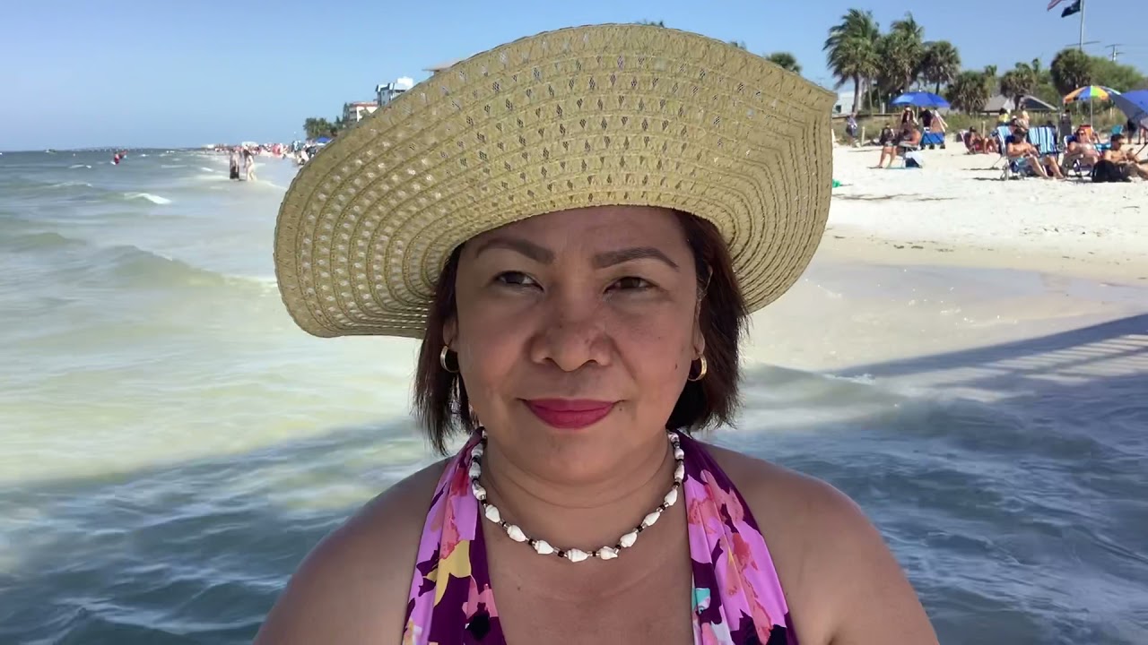 Fort Myers beach Florida- Mother's day celebration🏖⛱💐
