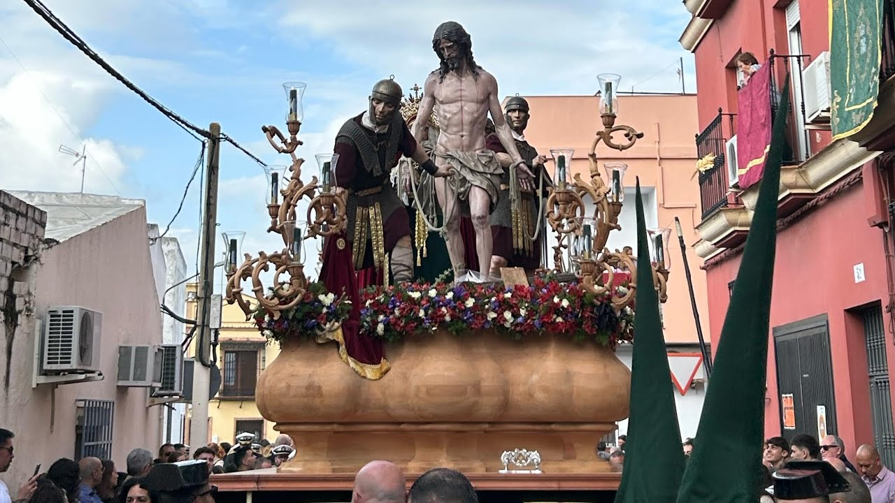 𝓥𝓘𝓔𝓡𝓝𝓔𝓢 𝓓𝓔 𝓓𝓞𝓛𝓞𝓡𝓔𝓢 🏷️ #ViernesdeSantaCruz #TDSCofrade #VerdeyNegro #ViernesdeDolores #SSantaCamas25