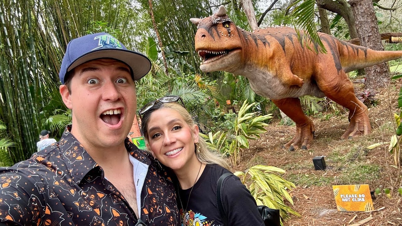 Florida’s NEW ANIMATRONIC DINOSAUR PARK at ZooTampa DINOS UNEARTHED 2025 | Best FL Deep Dish PIZZA