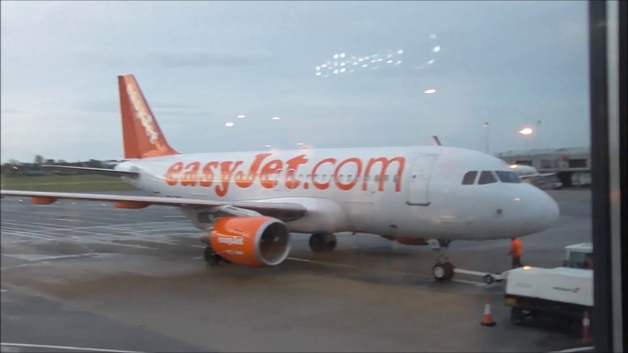 Belfast international airport [BFS] Plane spotting