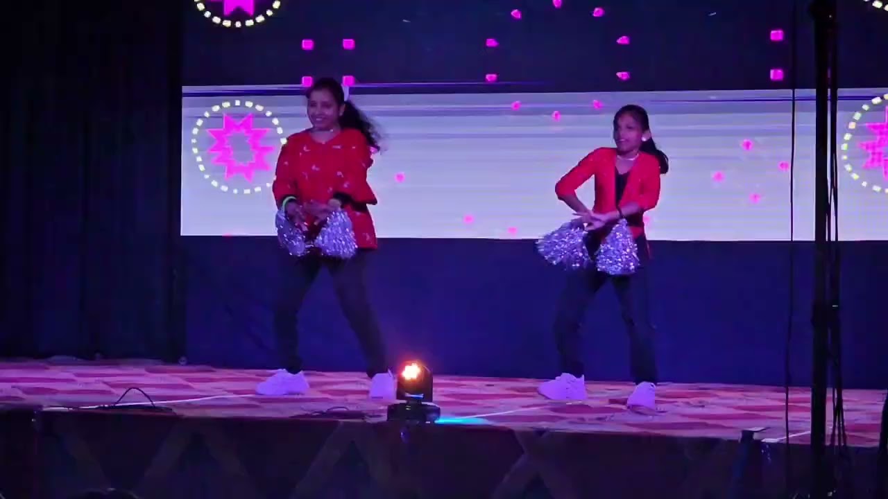 Mother & daughter fusion dance