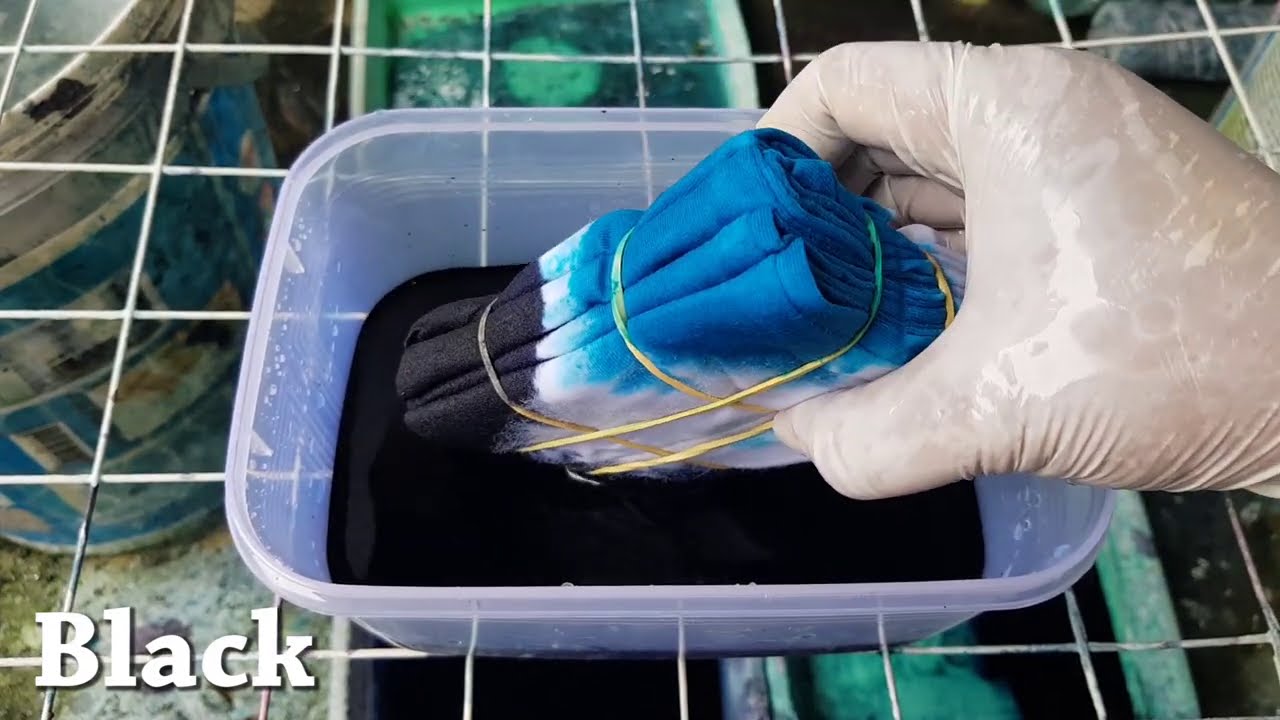 How To Tie Dye : Black And Blue Shibori Technique Tie Dye T Shirt