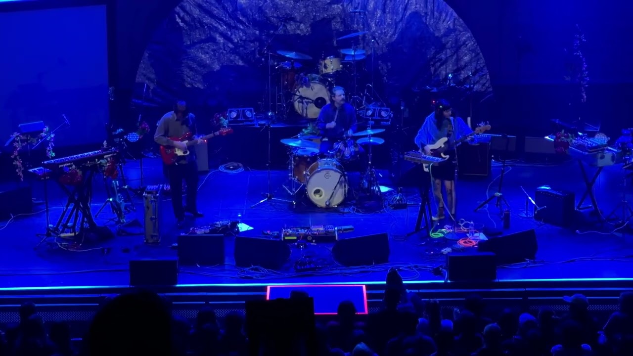 Coral Grief - Live at The Paramount