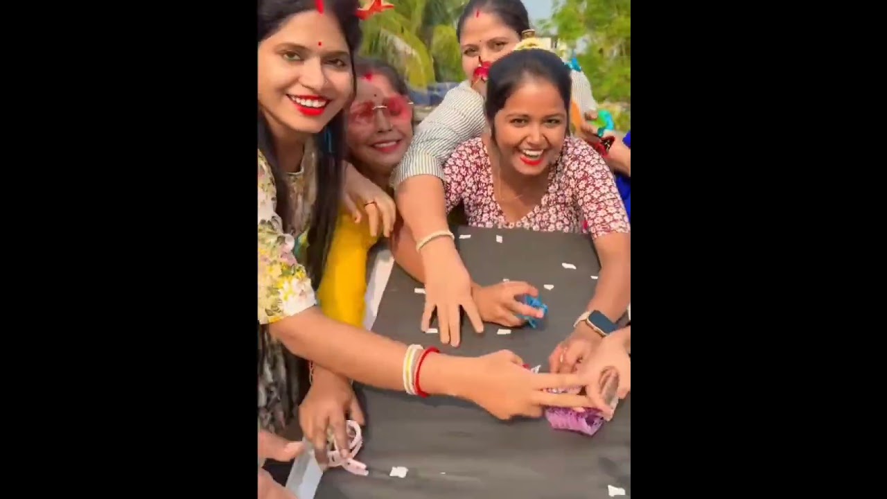 মজা দার খেলায় বোতল ফিলিপ করো আর উপহার জিতে নেয় মজা দার খেলায় #viralvideo 
