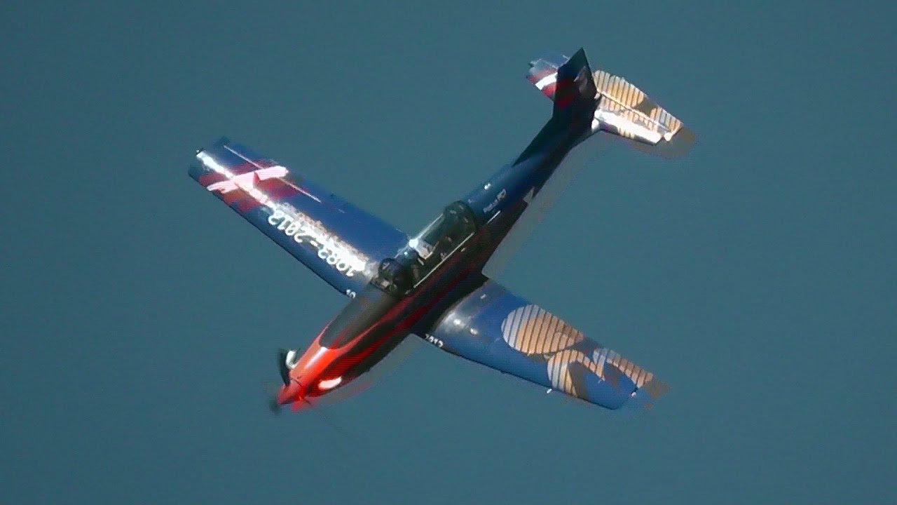 Special painted Pilatus PC-7 very elegant and smooth Display @ Airpower Zeltweg 2016