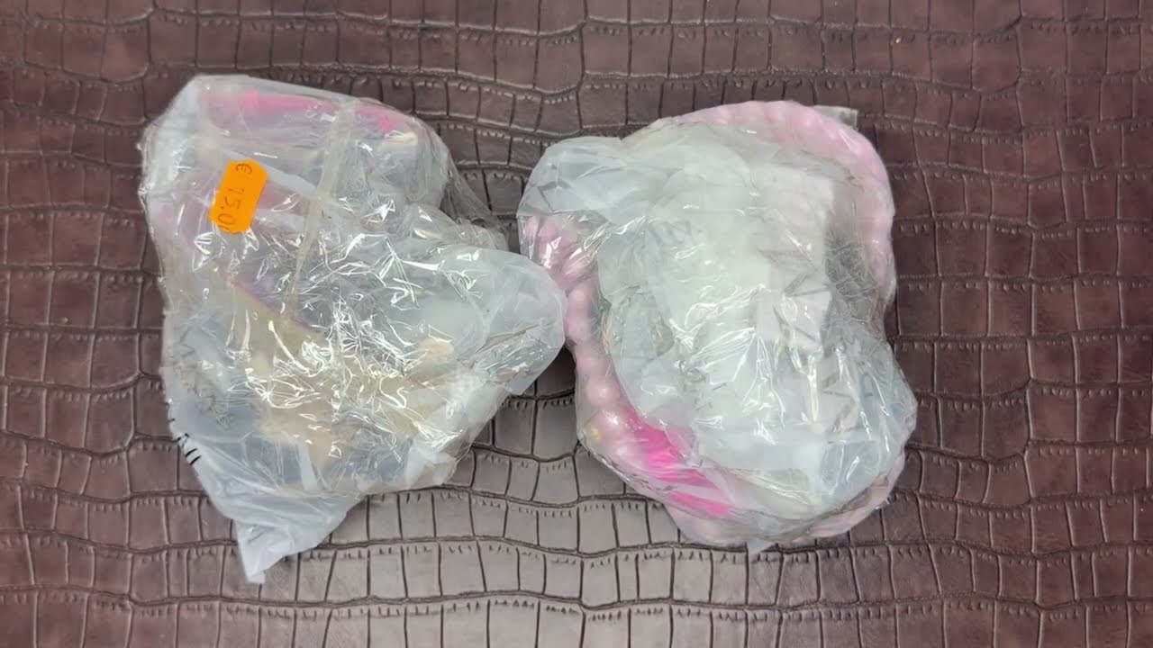 Теперь думать нужно, покупать или не покупать те 26 пакетов винтажной неизвестности. #распаковка