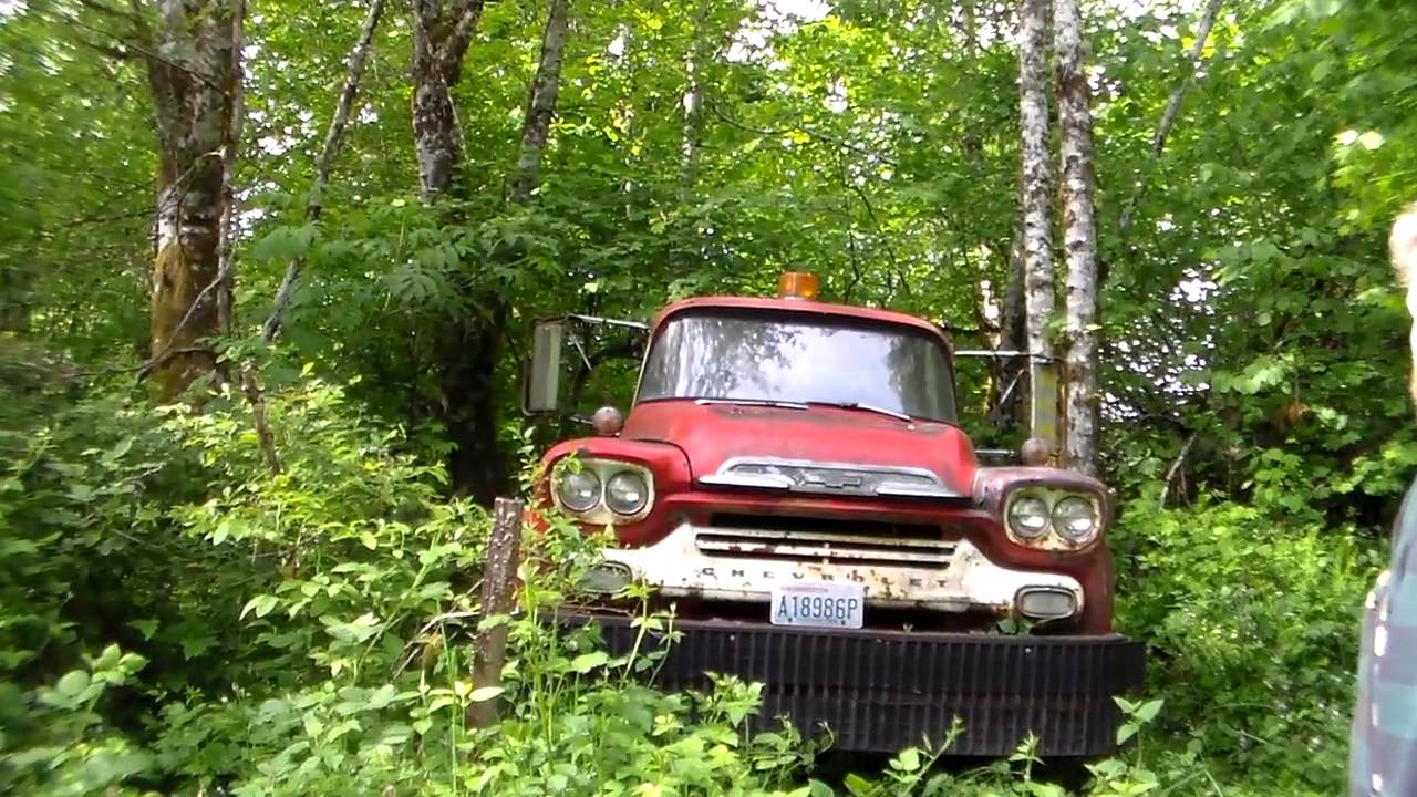 1959 Chevy Viking 60 Tow Truck 