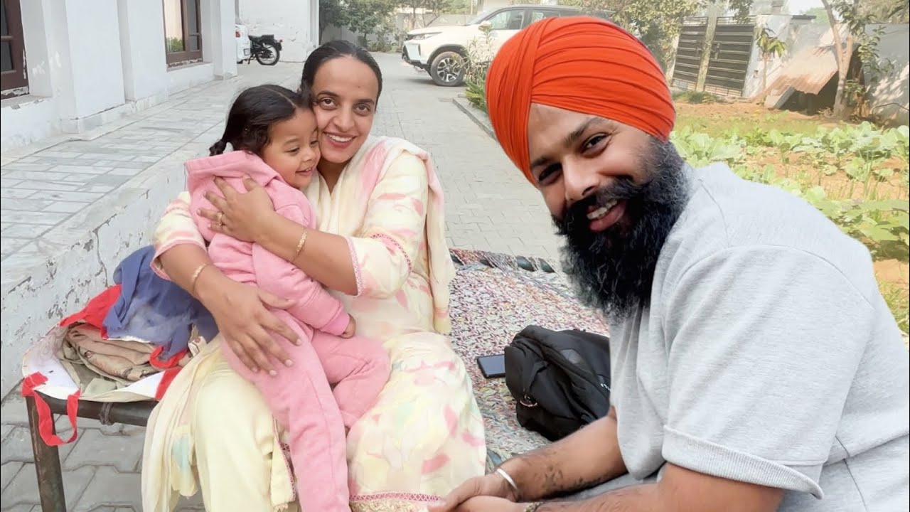 ਪਹਿਲੀਵਾਰ ਸਤਿਗੁਣ ਸਾਢੇ ਤੋ ਬਿਨਾ ਪਿੰਡ ਰਹੀ