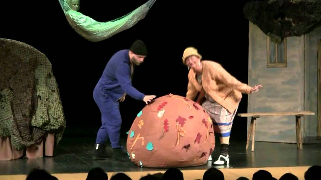 Ze života hmyzu - upoutávka na divadelní představení