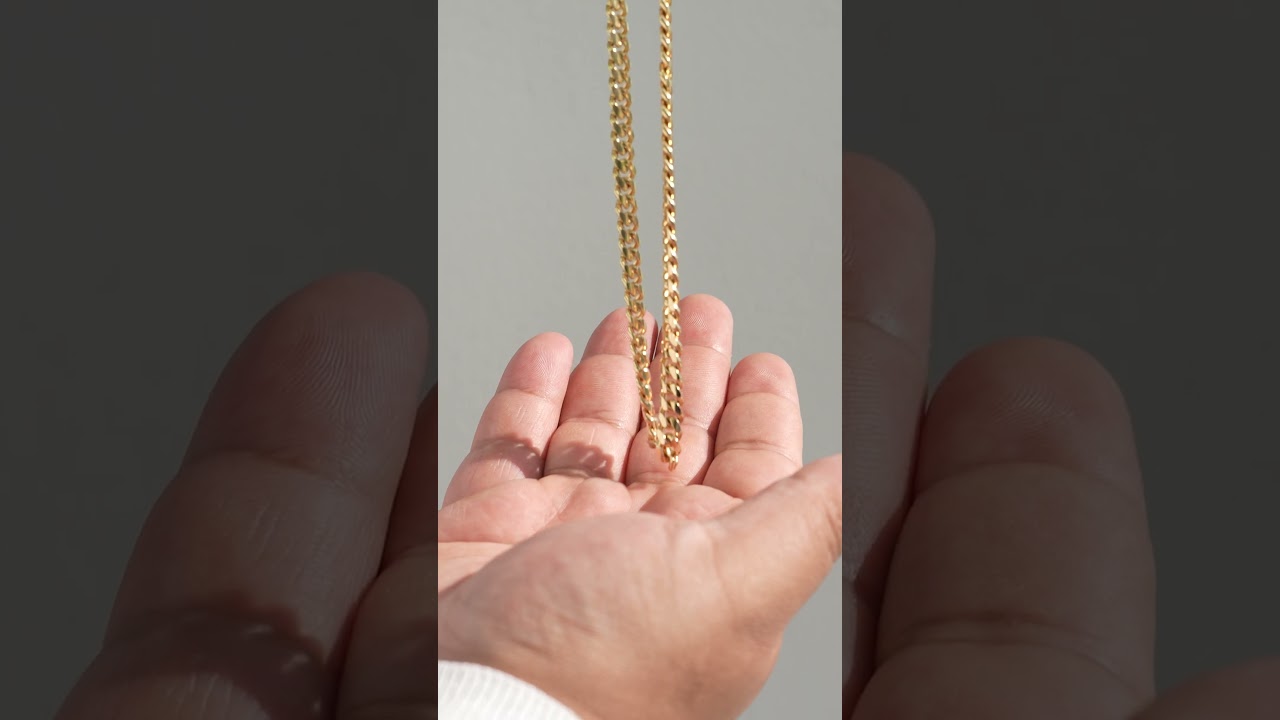Cross Pendant Necklace & Mixed Metal Chains | Gold & Silver Layered Jewelry Look