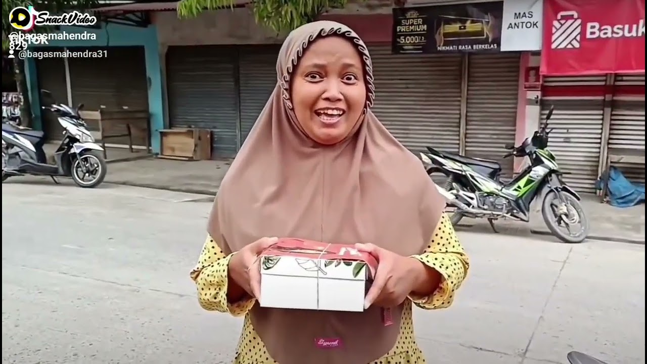 Warga Kecamatan Toroh heboh, mendadak takjil muncul di Pasar Toroh..
