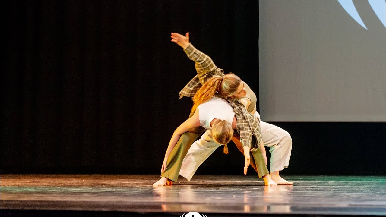 22-23 Qualifier 13 BE - Camille & Stiene (Dansstudio D Motion)