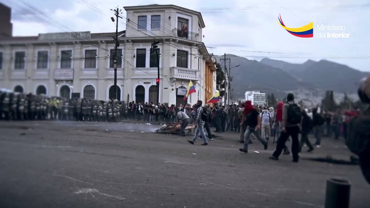 Las manifestaciones en contra del Gobierno no fueron pacíficas.