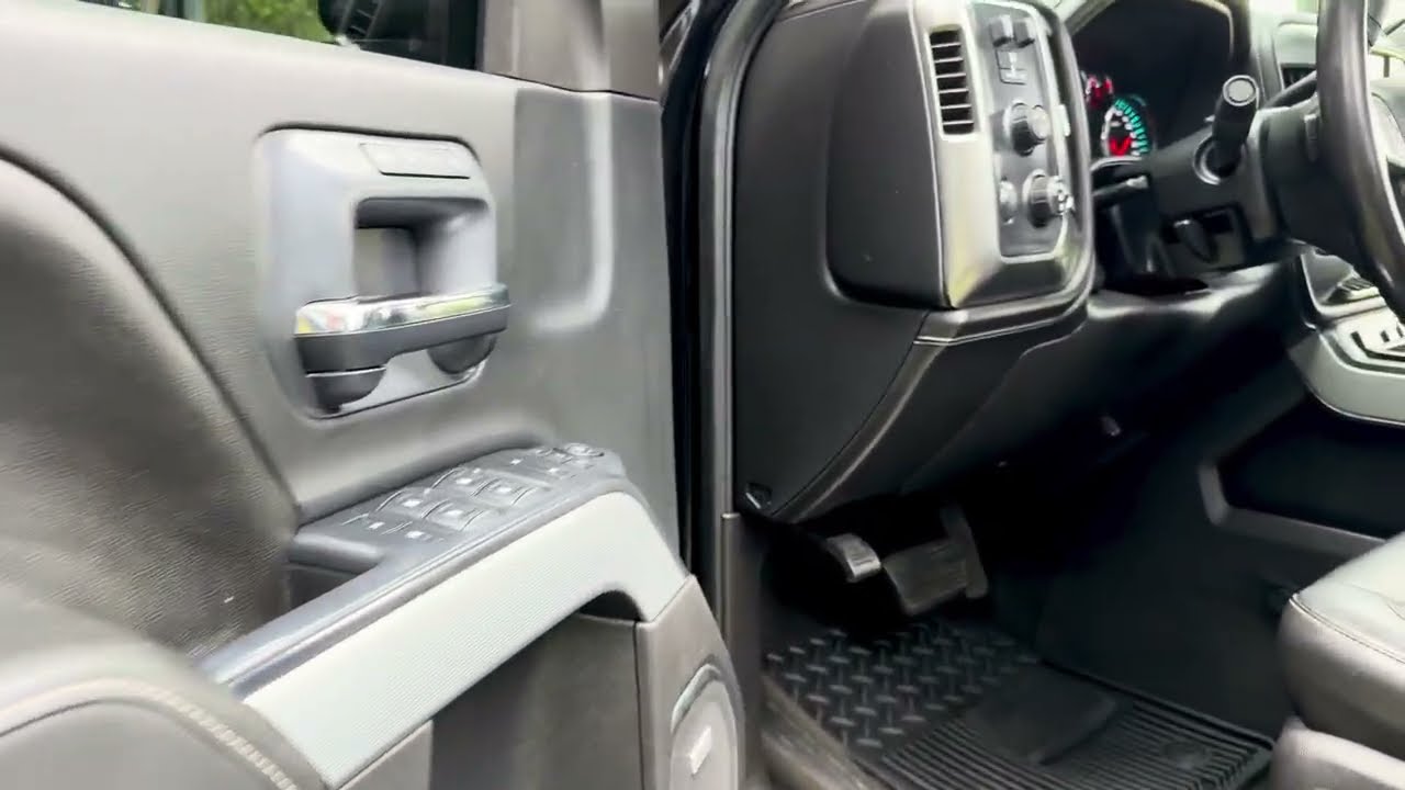 2015 Chevrolet Silverado 2500 HD LTZ Stock#3403 Interior 360