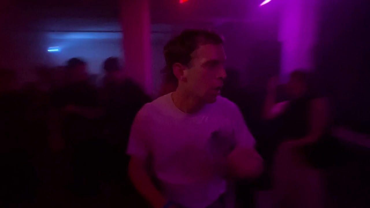 Karel - Who Sees (live video)