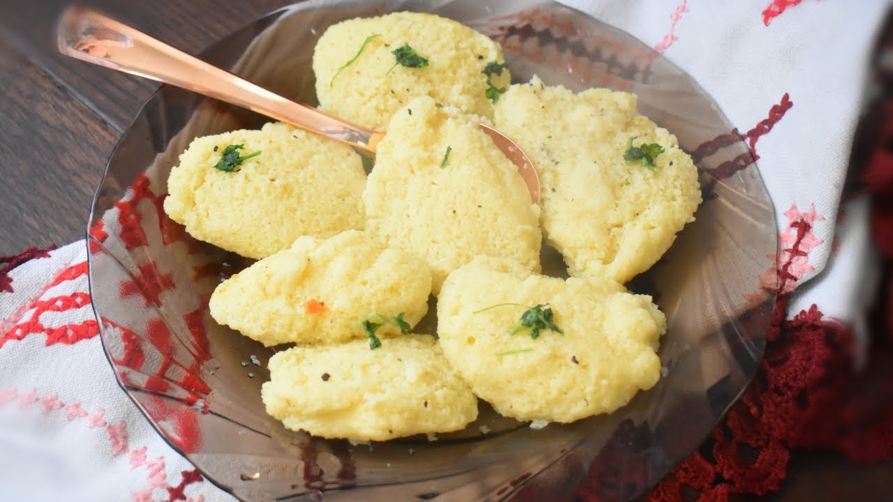 How To Make Simple Romanian Semolina Dumplings | Granny's Kitchen Recipes | Rețetă de Găluște