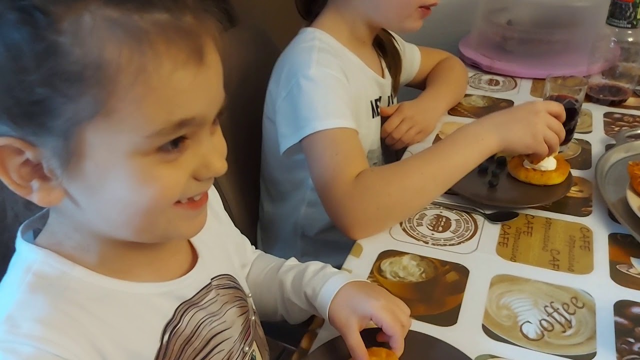 Мой первый видео/ Сырники для внучек/ Моя кофемашина