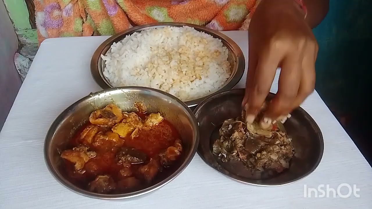 ଚିକେନ ଭାତ ସାଙ୍ଗେ ଚାଟି ଶାଗ !!