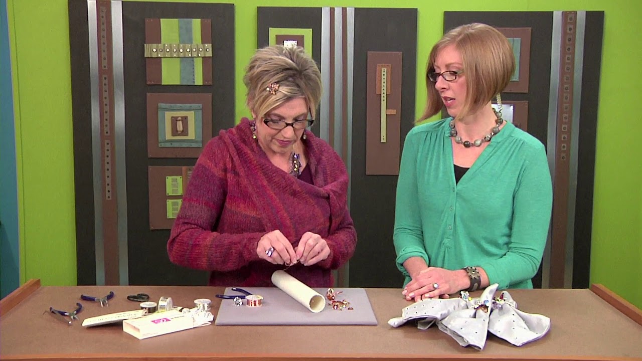 Learn how to make beaded napkin rings on Beads, Baubles and Jewels with Laura Timmons (2006-2)