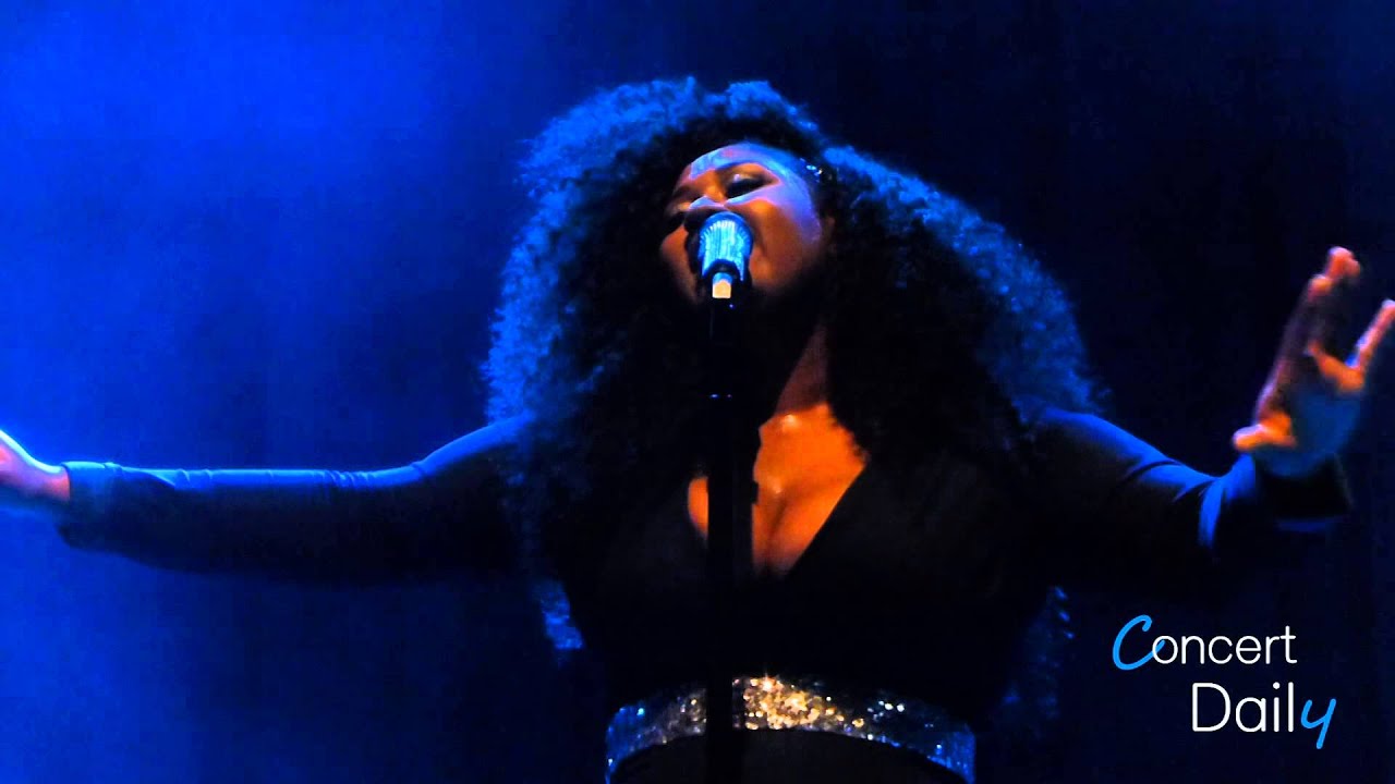 Jazmine Sullivan performs 