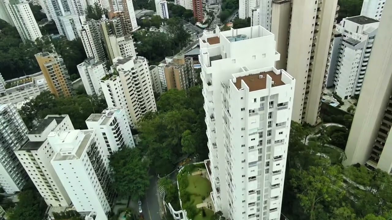 Drone sobre voa Giovanni  Gronchi 