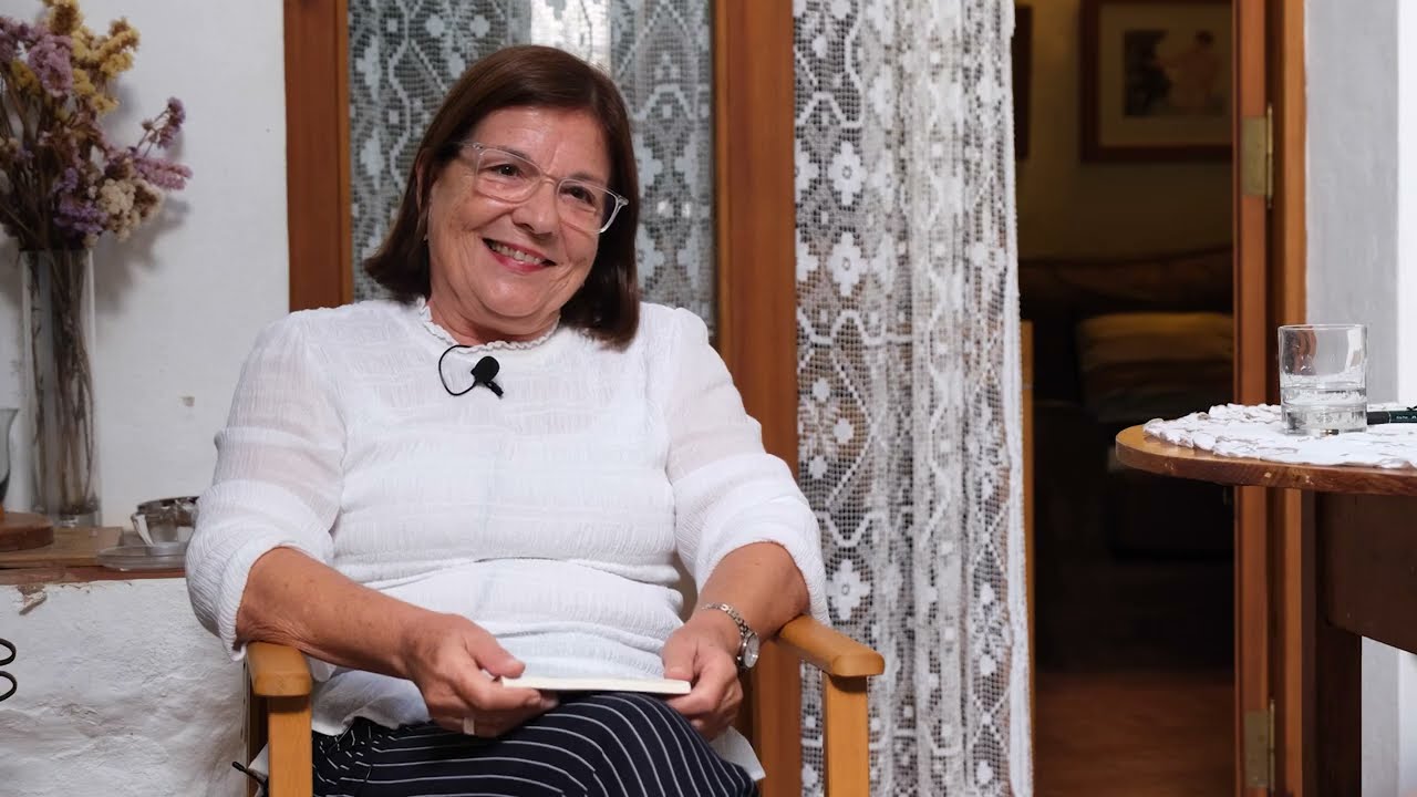 Fina Salord Ripoll, filòloga menorquina, historiadora de la cultura, activista i gestora cultural.