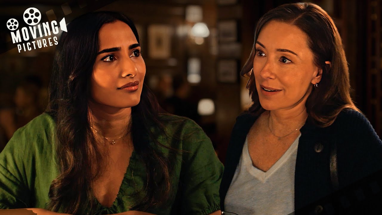 The Awkward Bar Toast | Doc (Molly Parker, Amirah Vann)