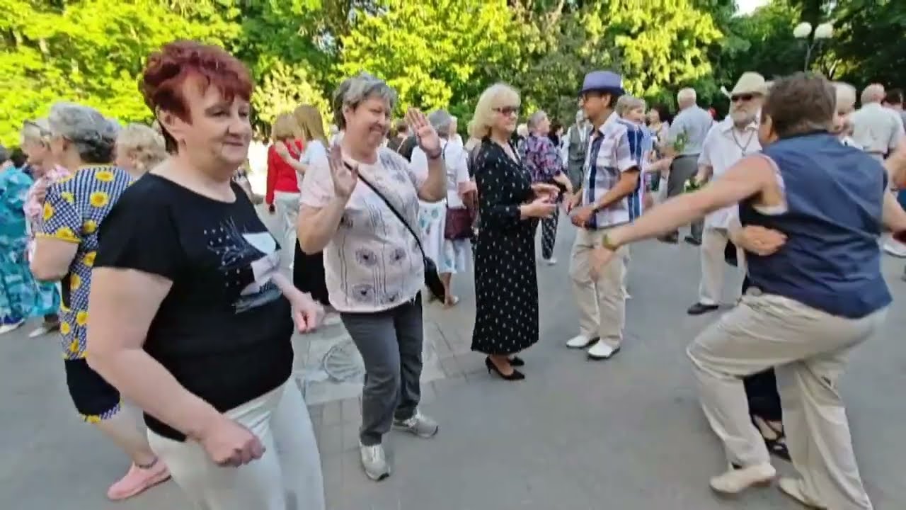 Новый Танцевальный ХИТ! Невозможно устоять!!! 