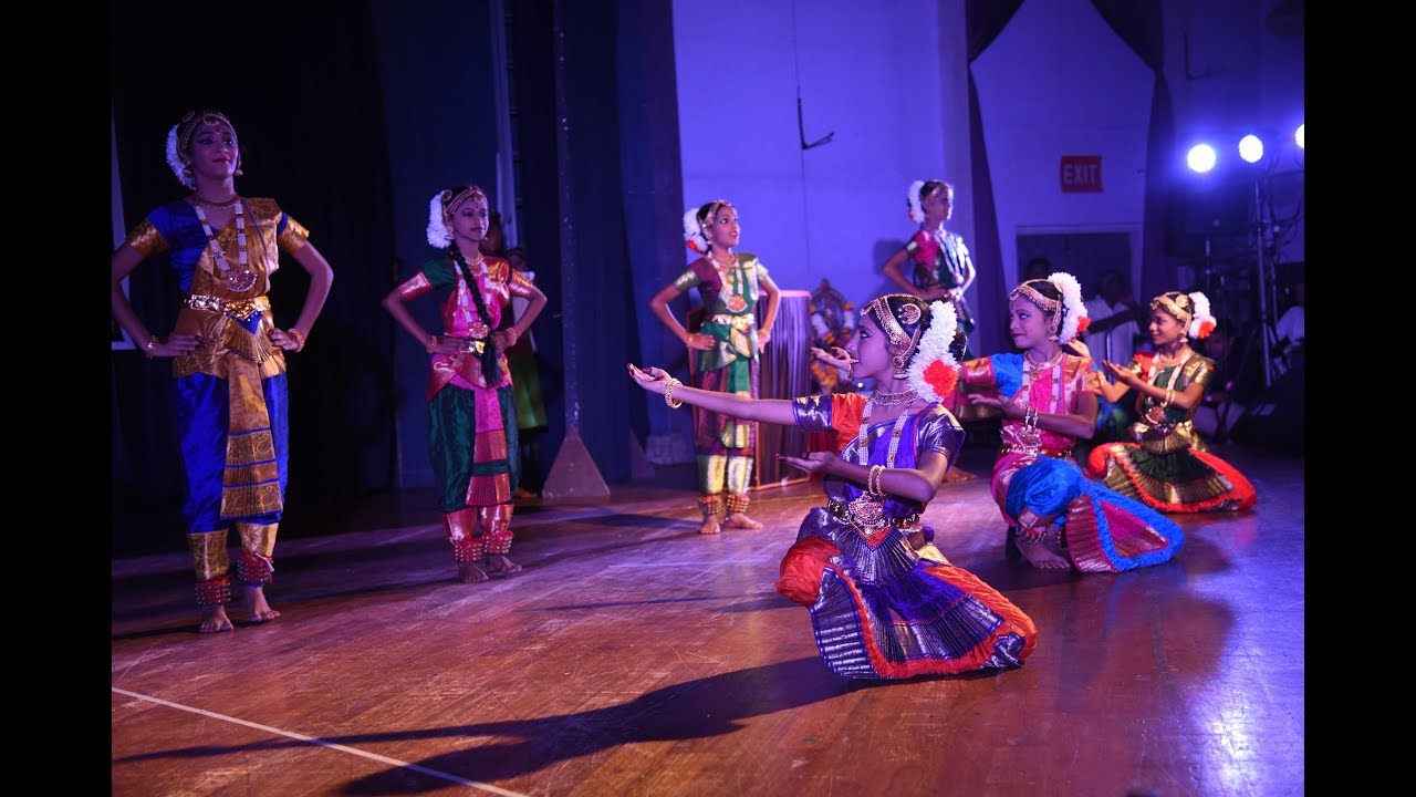 ABIR GULAAL performed by SNKK